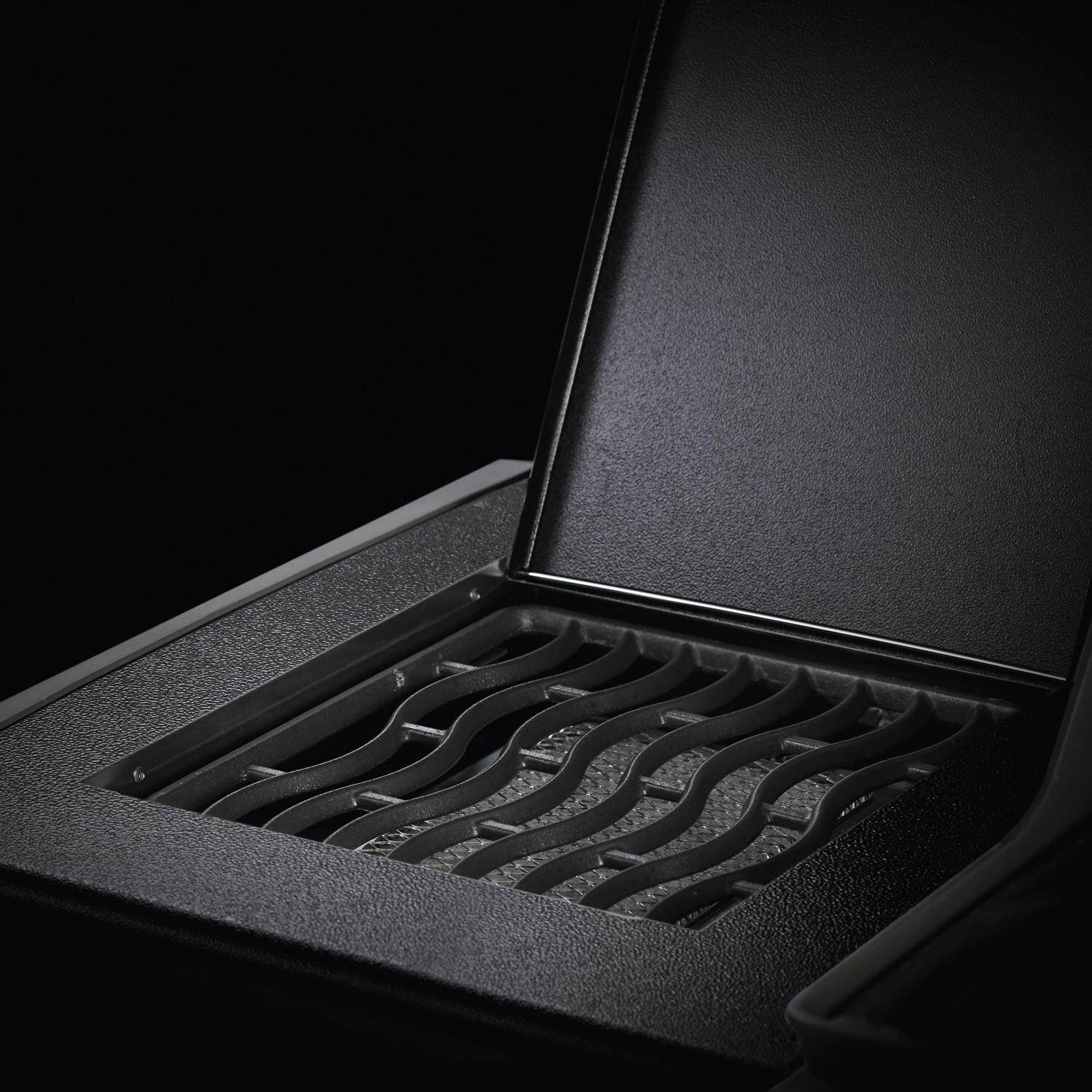 Napoleon RXT525SIBPK-1 Rogue XT 525 SIB Propane Gas Grill with Infrared Side Burner - Black - Infrared Sizzle Zone Side Burner thumbnail