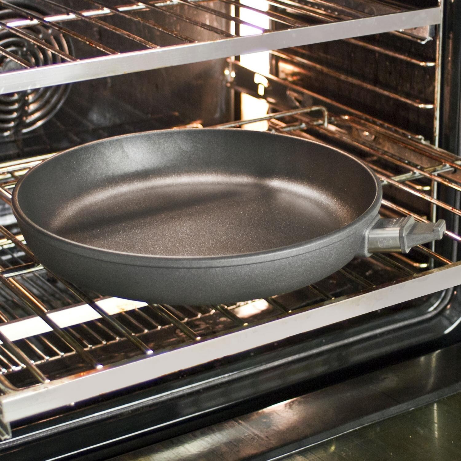 Woll Titanium NOWO 11 Inch Fry Pan - In Oven thumbnail