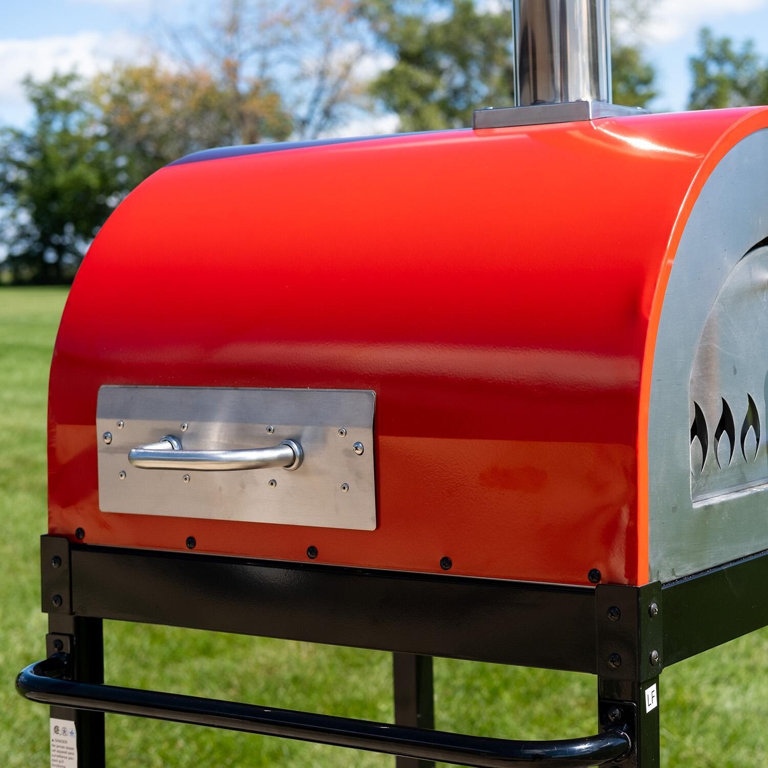 WPPO WKE-04WG-RED Traditional Dual Fueled 25-in Wood/Gas-Fired Oven - Red - Handle - Detail thumbnail