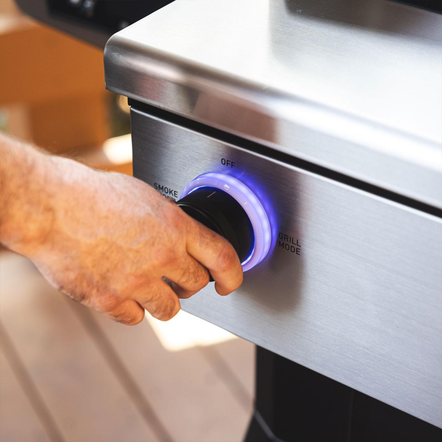 recteq RT-825XF X-Fire Pro 825 4-Burner Wood Pellet Grill - Grill Mode Knob LED Light - Off - Detail thumbnail