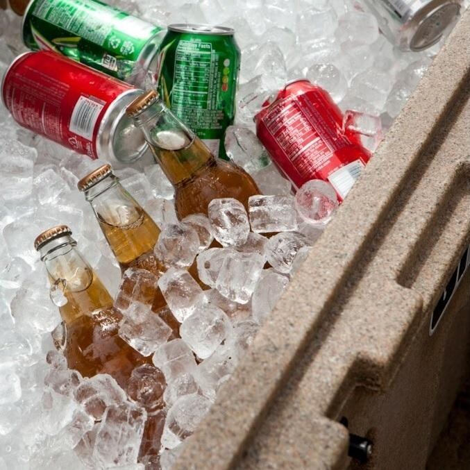 Grizzly Coolers Ice Chest - Storing Drinks thumbnail