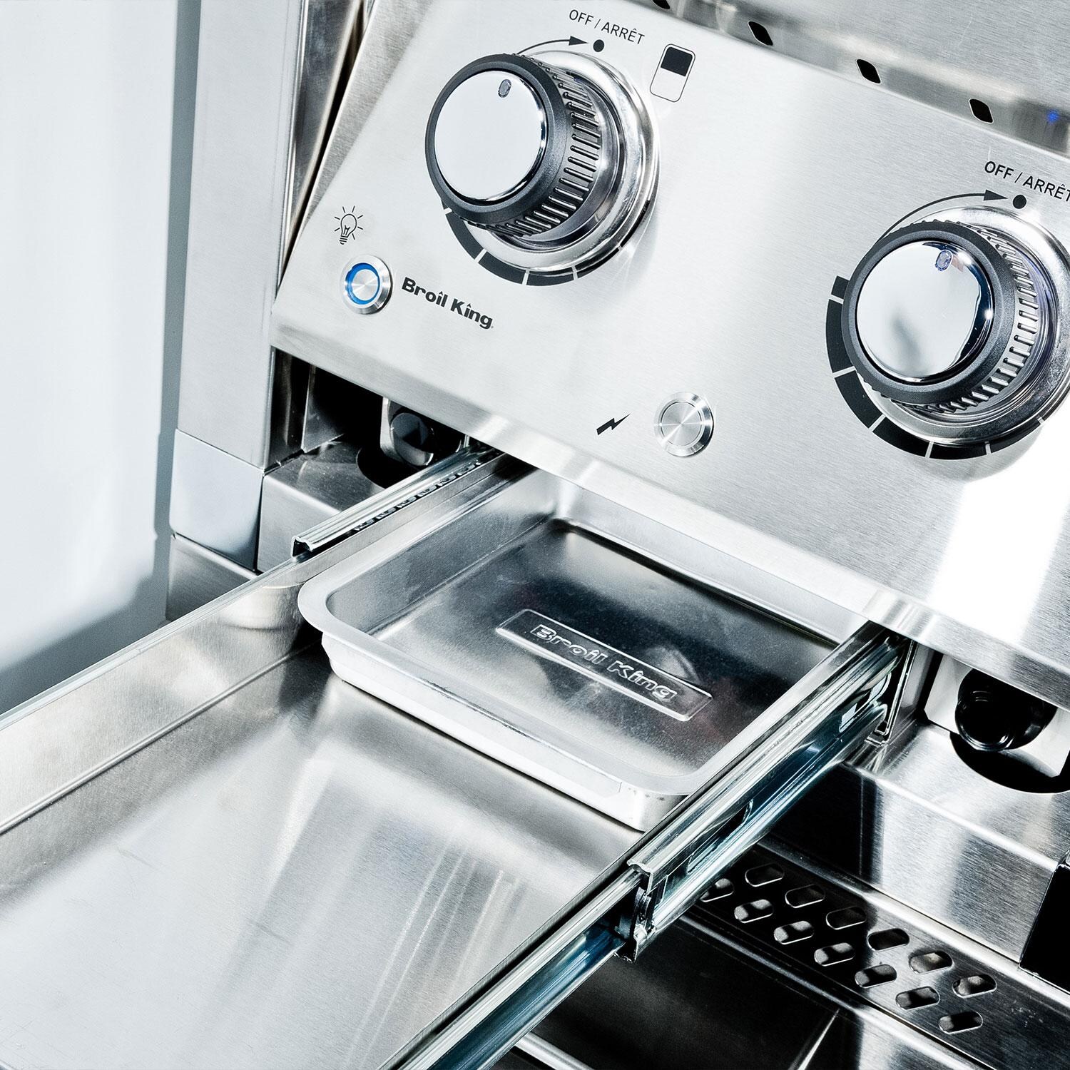 Broil King 803767 Imperial S 200 Natural Gas Range Double Side Burner - Drawer Interior View - Detail thumbnail