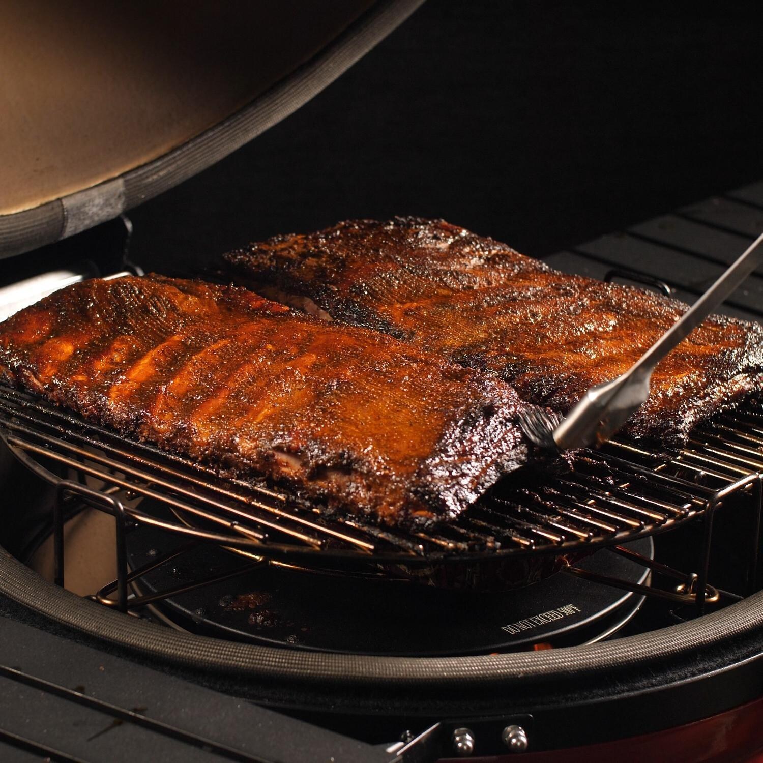 Kamado Joe Classic III 18-in Ceramic Kamado Grill Bundle - Ribs - Close Up - Lifestyle thumbnail