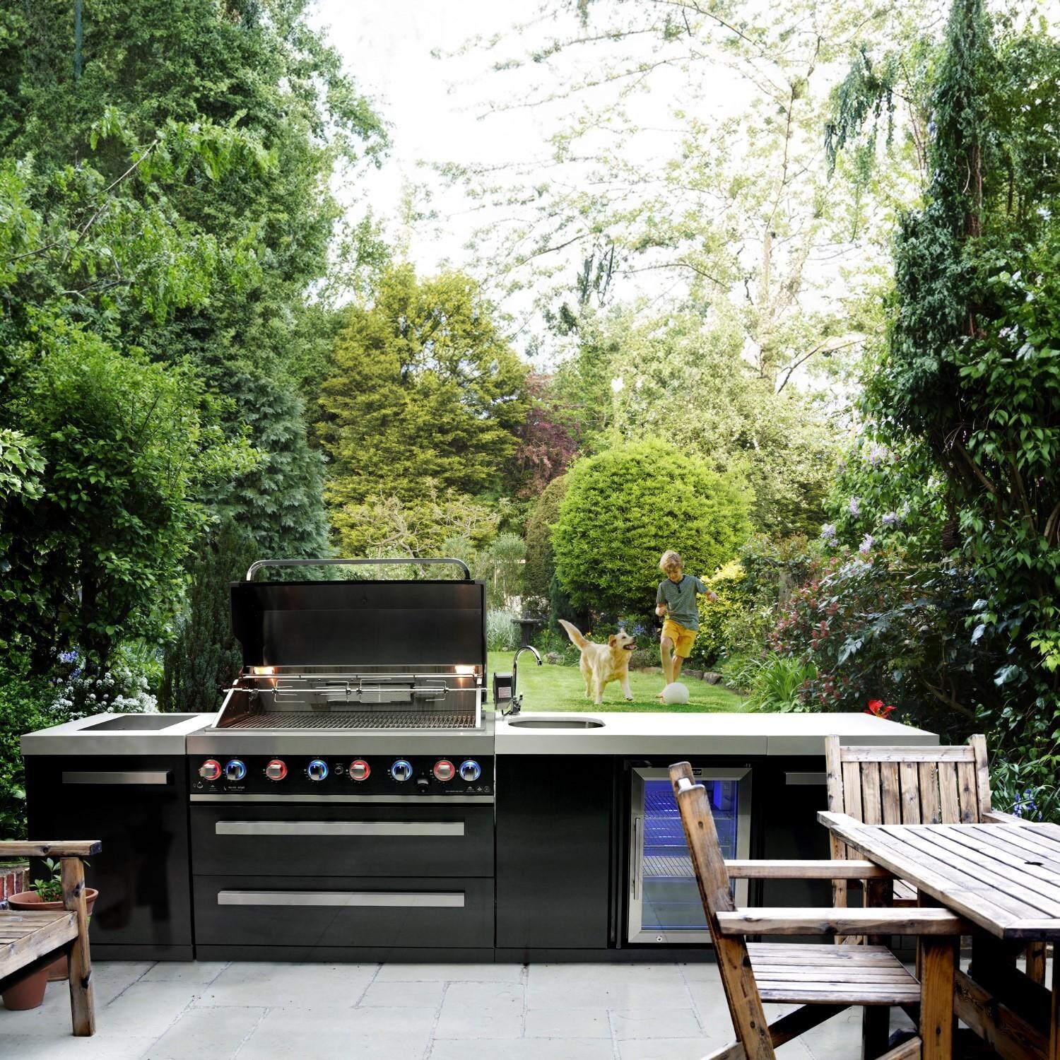 Mont Alpi MAi805-BSSBEV 805 Deluxe Natural Gas Island Grill W/ Beverage Center, Infrared Side burner, & Rotisserie Kit - Black Stainless Steel - Lifestyle thumbnail