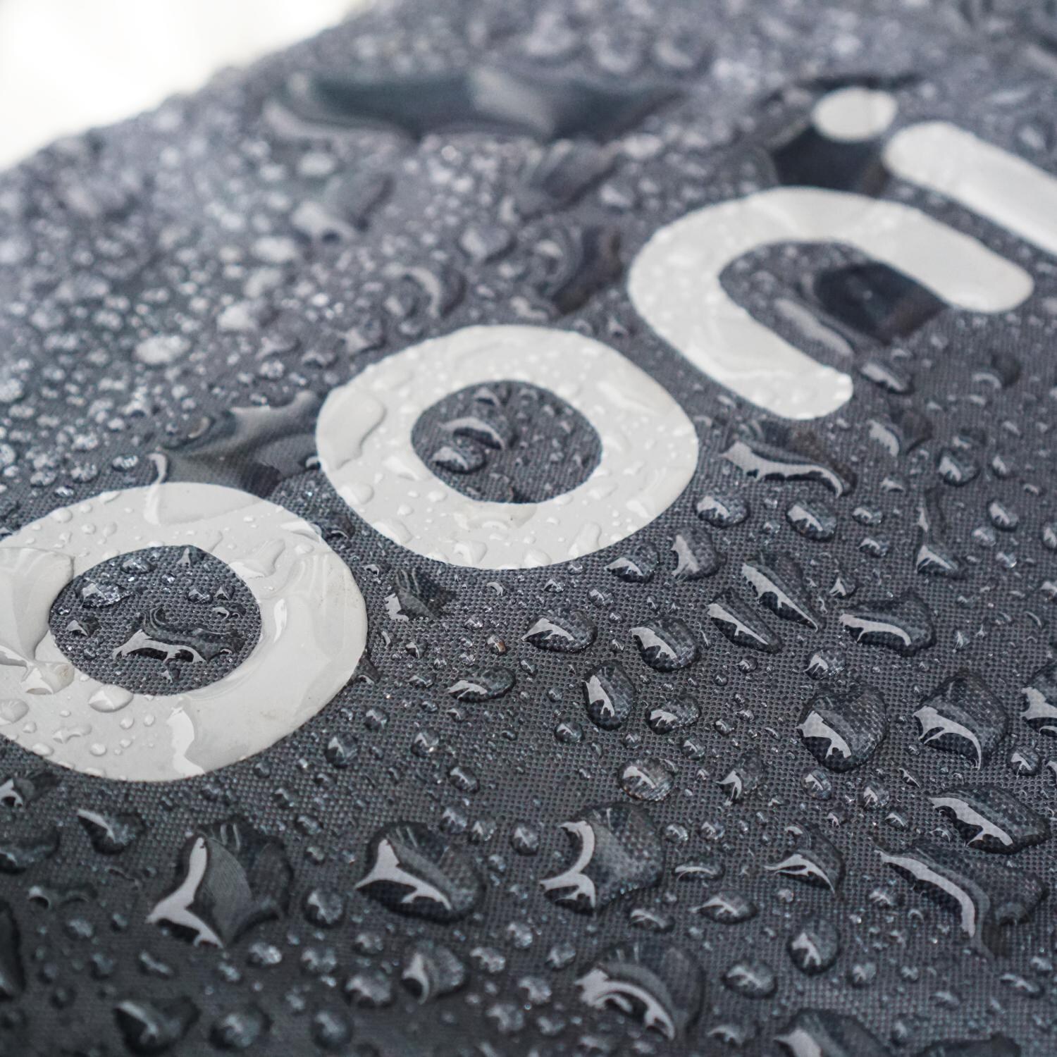 Ooni UU-P0E500 Karu 16 Pizza Oven Cover - Waterproof - Detail thumbnail