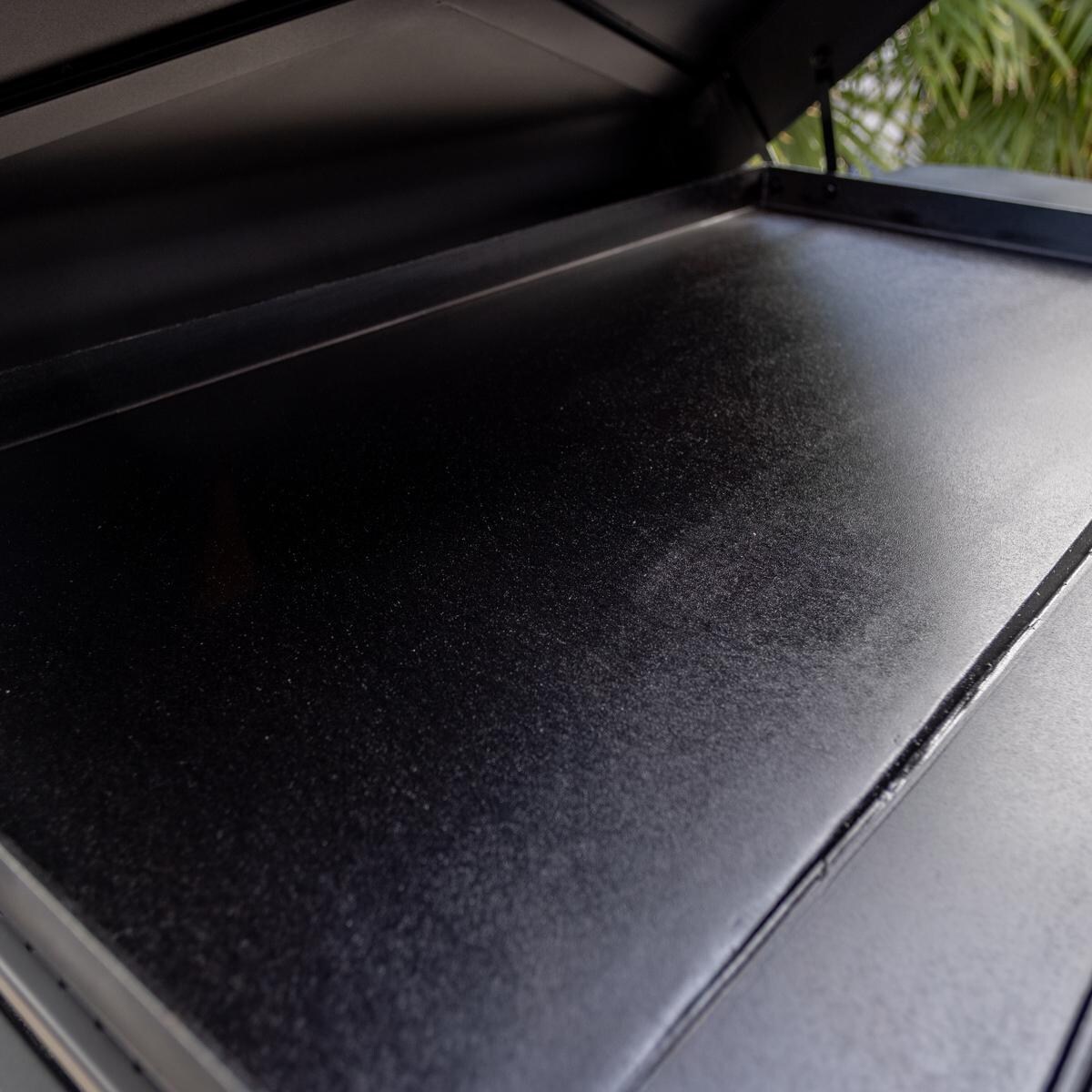 Camp Chef FTG36 36 Inch Gridiron Griddle - Griddle - Detail thumbnail