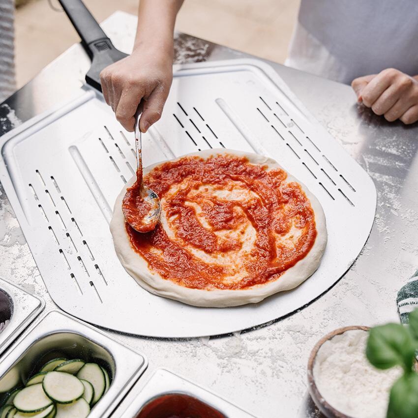 Everdure EPPEEL14 14-Inch Pizza Peel - Lifestyle thumbnail