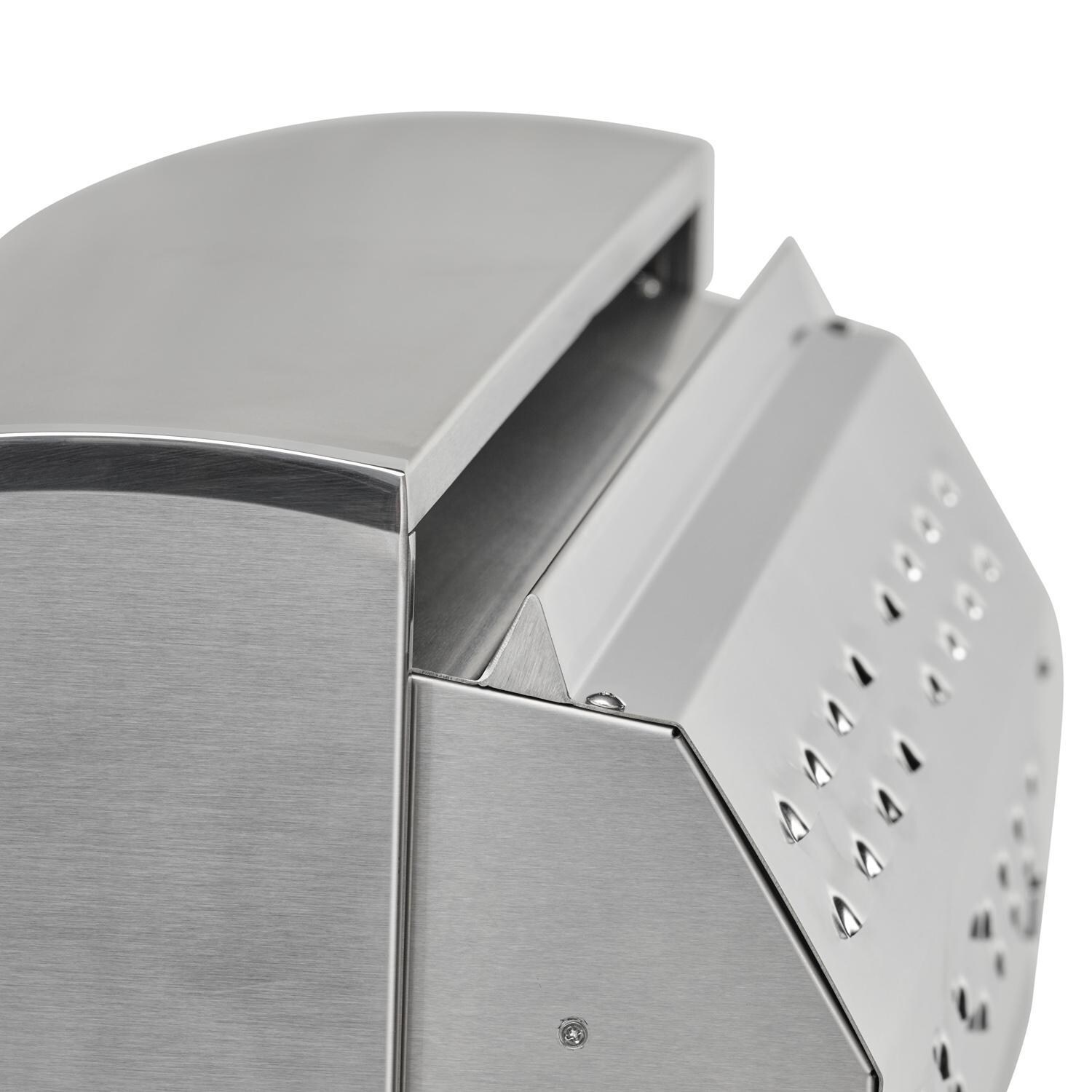 Coyote Outdoor Living 36 Inch CL-Series Freestanding Propane Grill - Wind Guard - Detail thumbnail