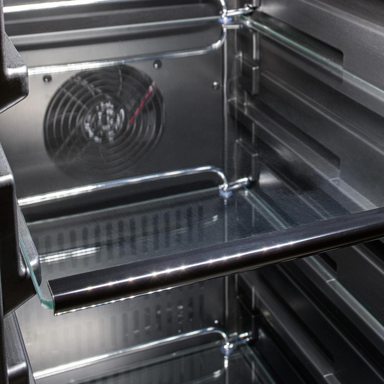 Blaze BLZ-SSRF-15 15-in 3.2 Cu. Ft. Outdoor Rated Compact Refrigerator - Shelving - Detail thumbnail