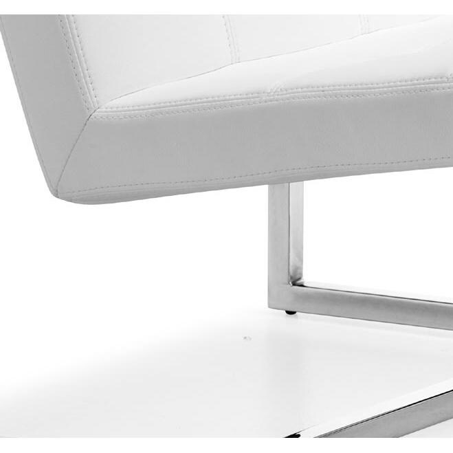 Seat Detail