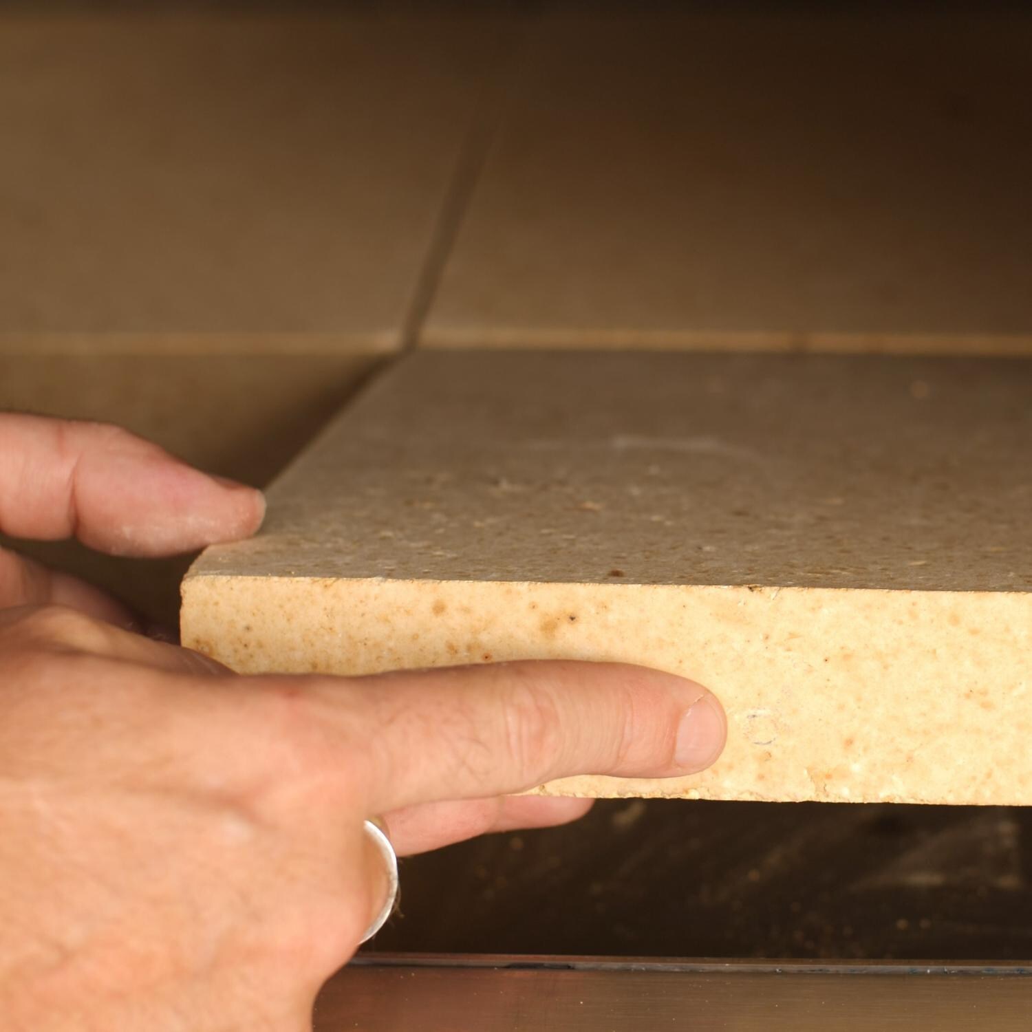 Forno Venetzia Torino 500 62-Inch Outdoor Wood-Fired Pizza Oven - Ceramic Brick Hearth - Detail thumbnail