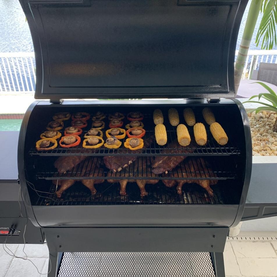 Lifesmart 2000 Pellet Grill SCSP2000B BBQGuys