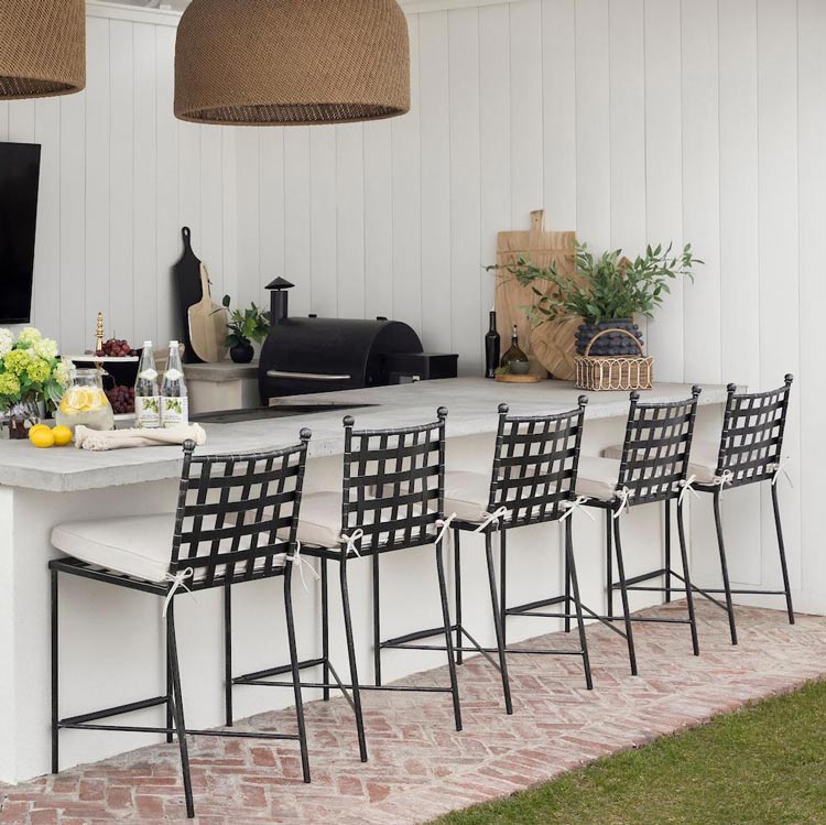 Outdoor Bar Stools