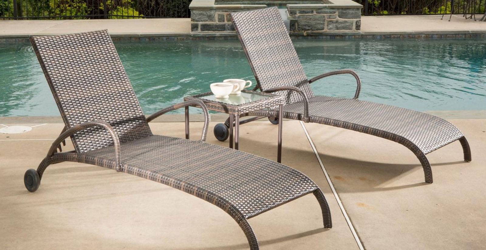 Alfresco Home Featured Image