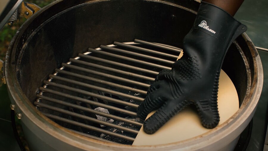 Setting up dual-zone grill