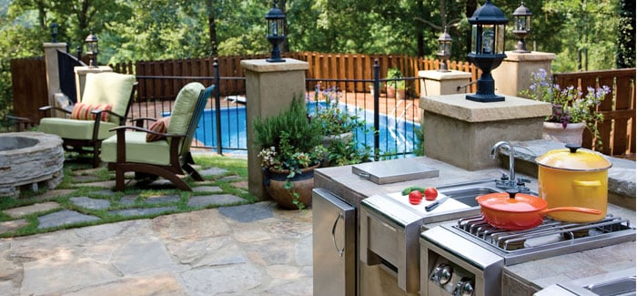 Complete Outdoor Kitchen